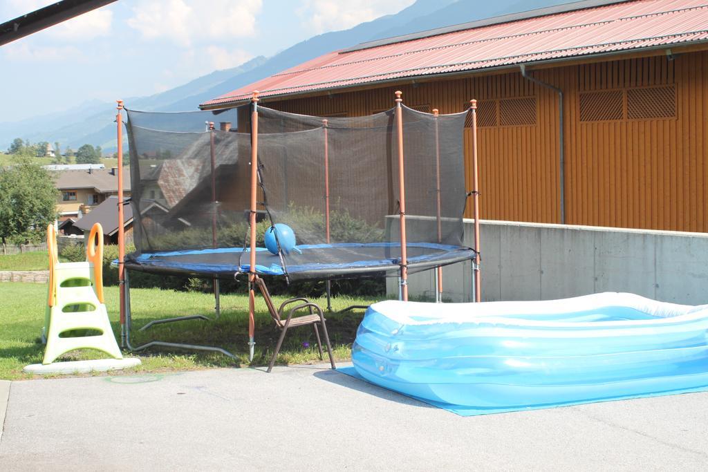 Haus Hoellerer Uttendorf Ruang foto